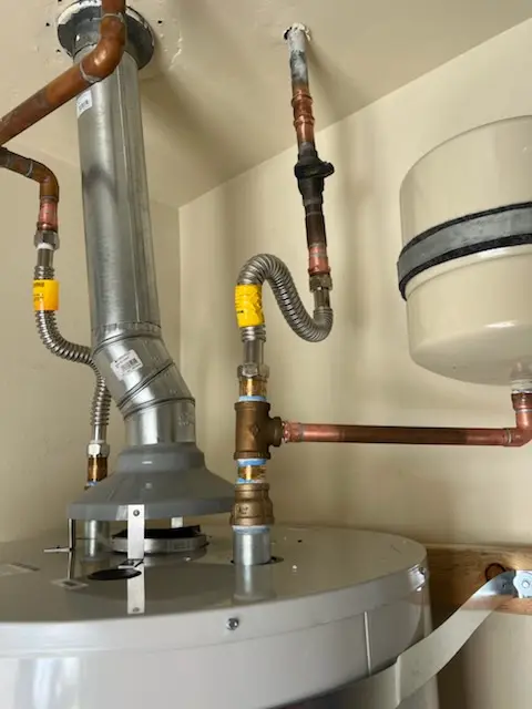 Water heater installation and plumbing repair in New Woodstock